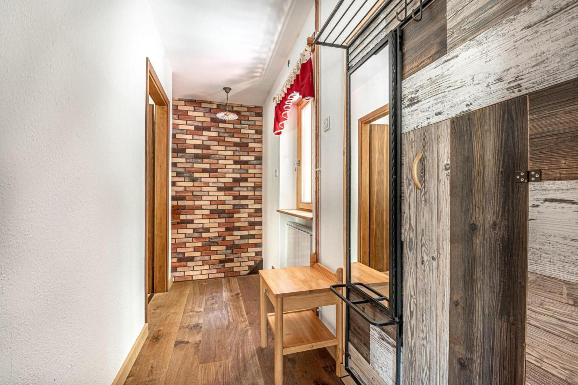 House By The Stream - Happy Rentals Avce Extérieur photo