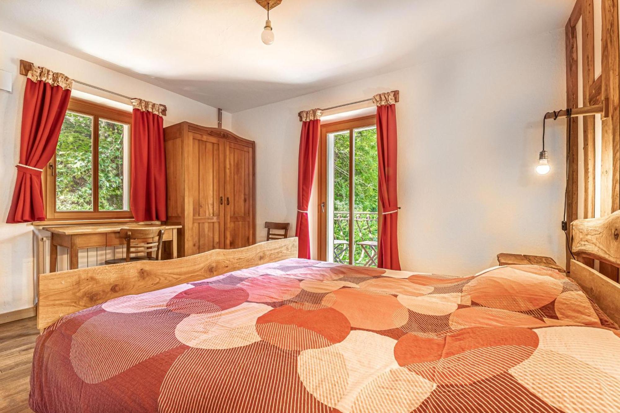 House By The Stream - Happy Rentals Avce Extérieur photo