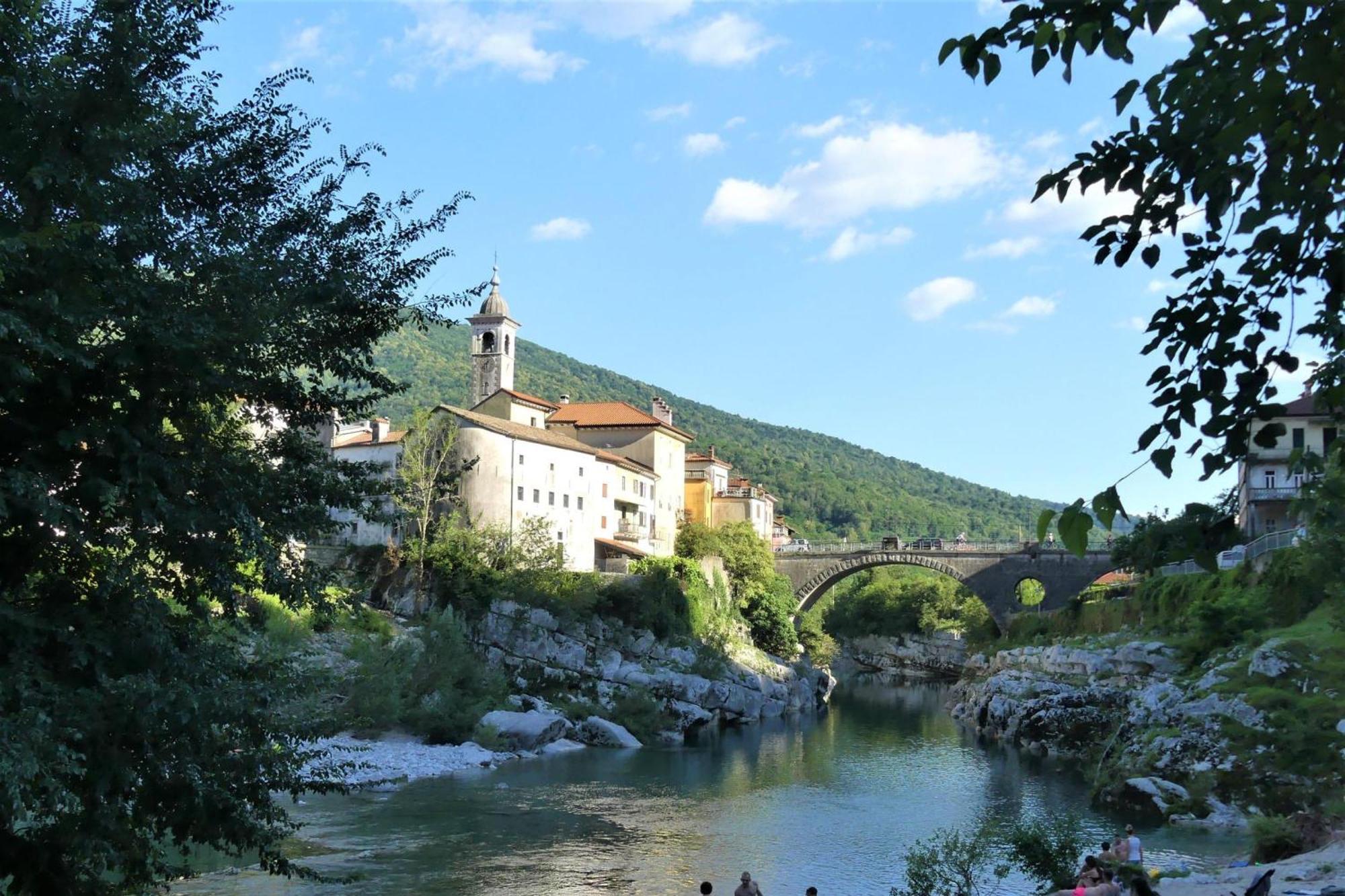 House By The Stream - Happy Rentals Avce Extérieur photo